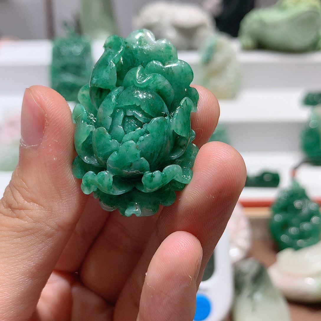 独山玉挂件未镶嵌