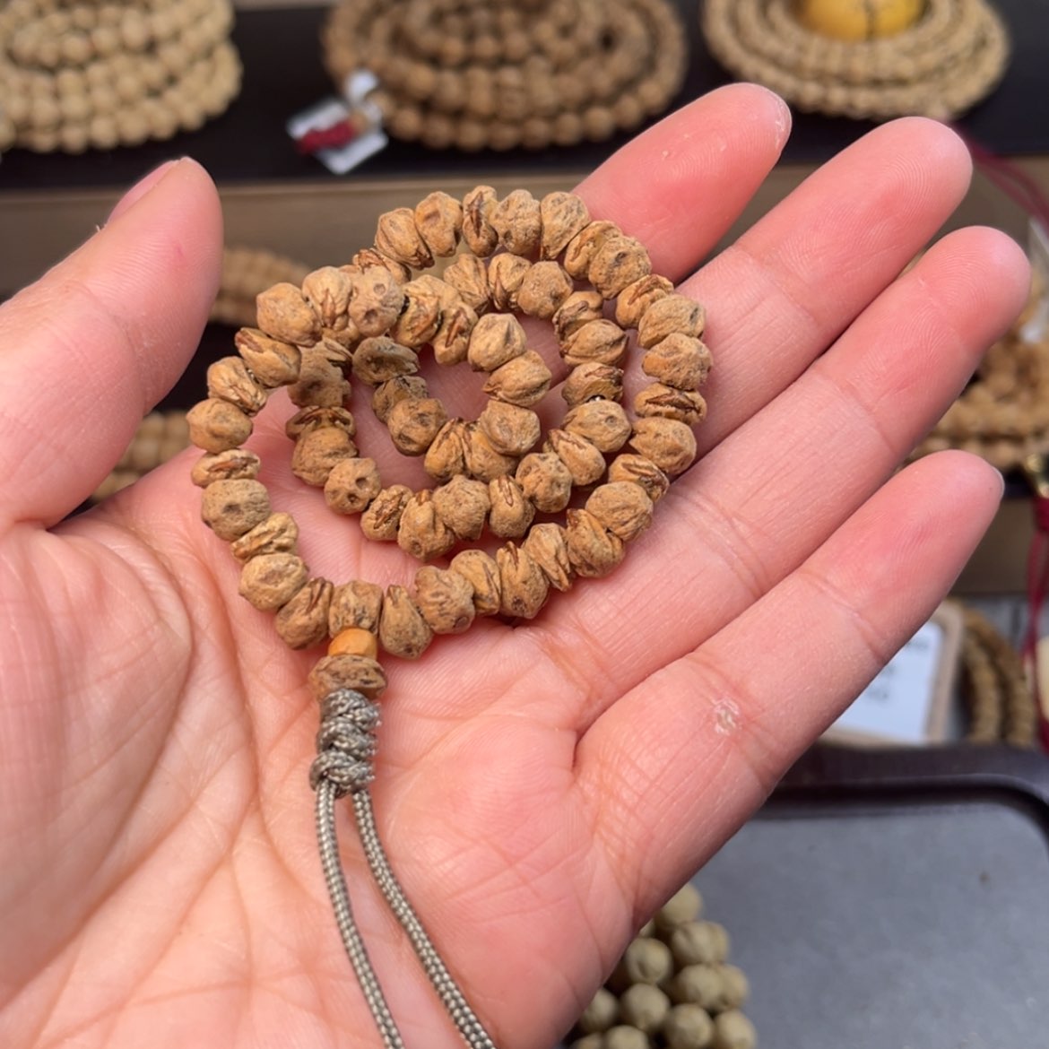 【闪购商品】柏香籽/百香籽吊坠