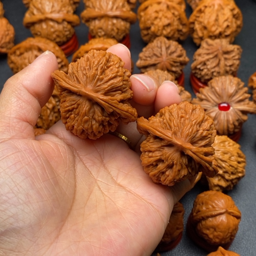 【闪购商品】文玩核桃把件44篓子