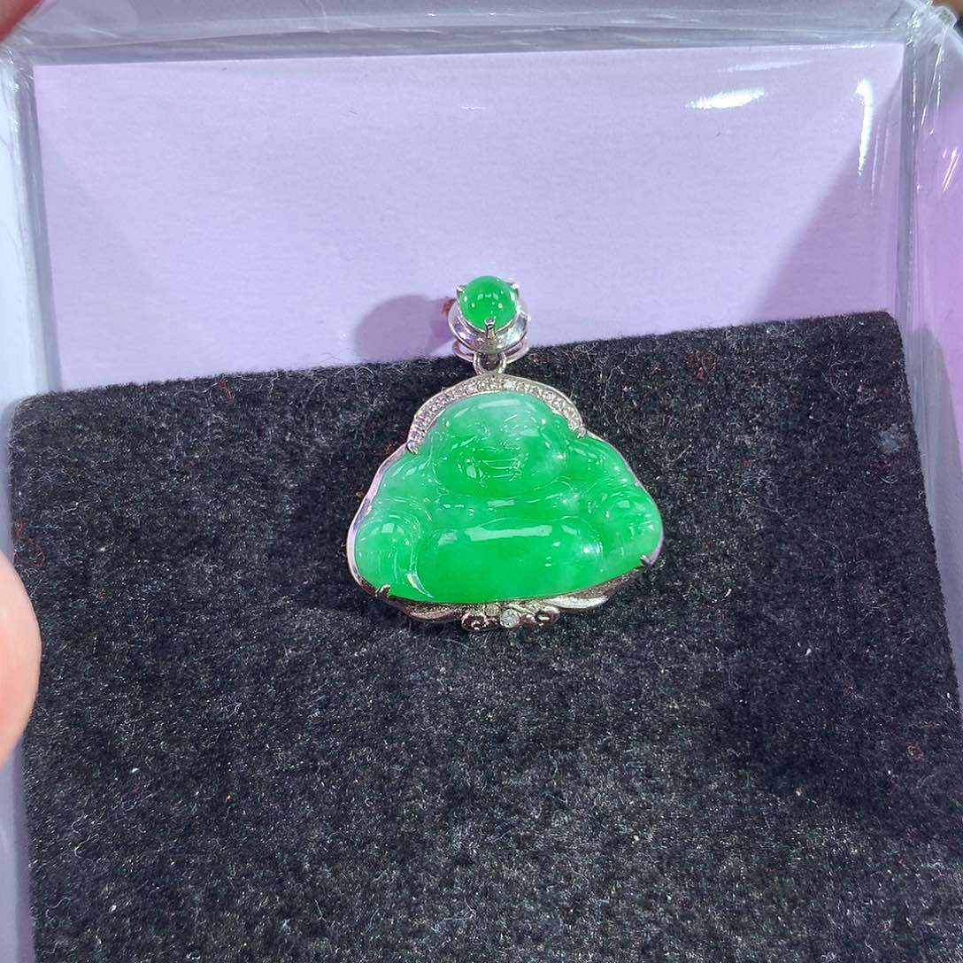 翡翠吊坠(赠链)18K金镶嵌