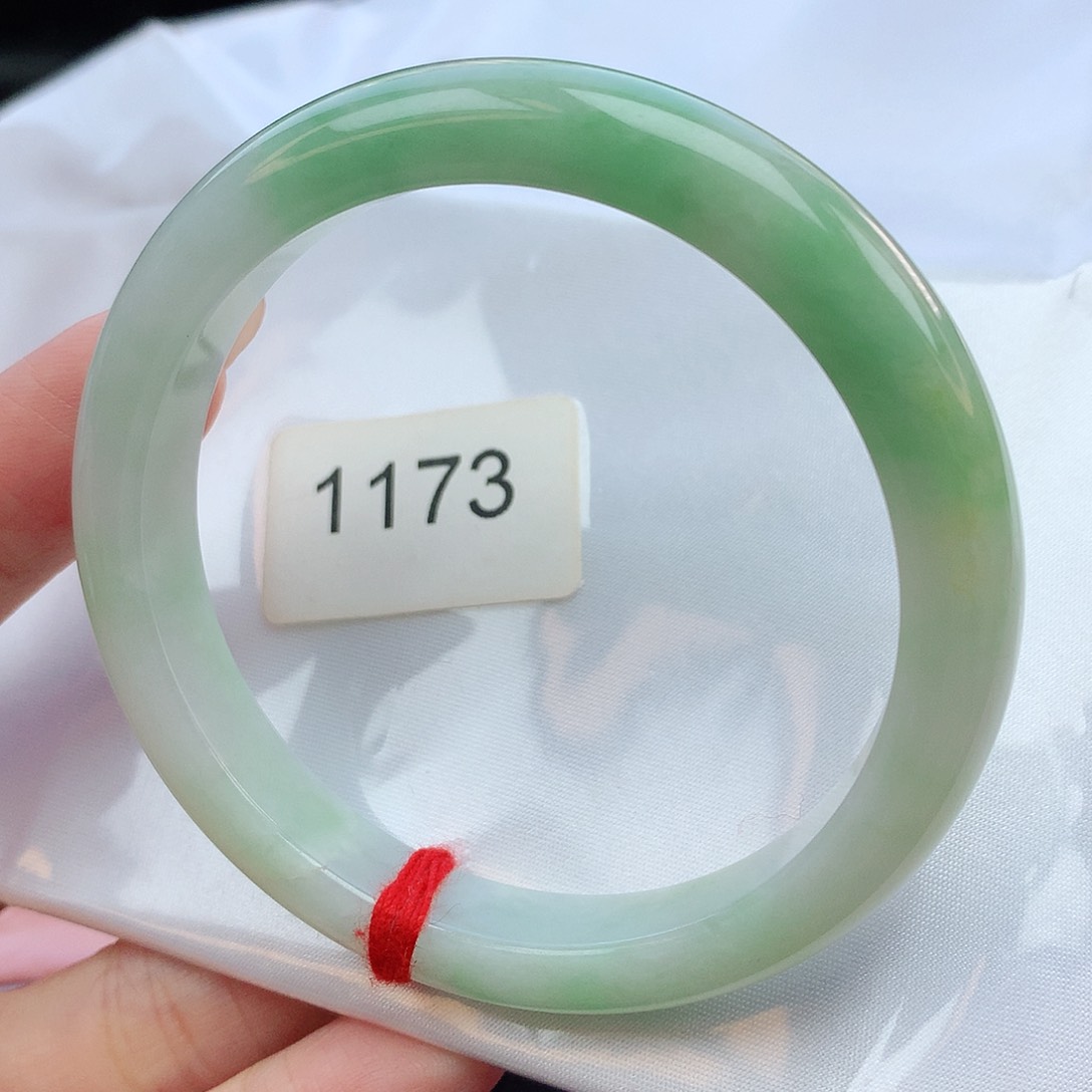 翡翠手镯未镶嵌57圈口881173