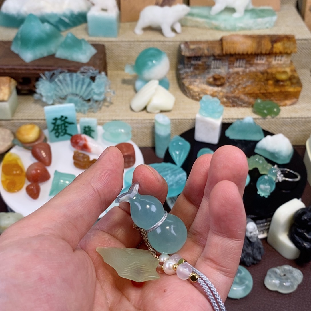 合金蛇纹石玉颈饰一*口