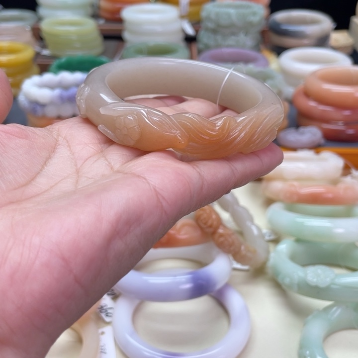 未镶嵌石英岩玉珠宝奇石冬*