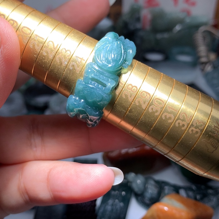 翡翠颈饰未镶嵌保真天然A货翡翠