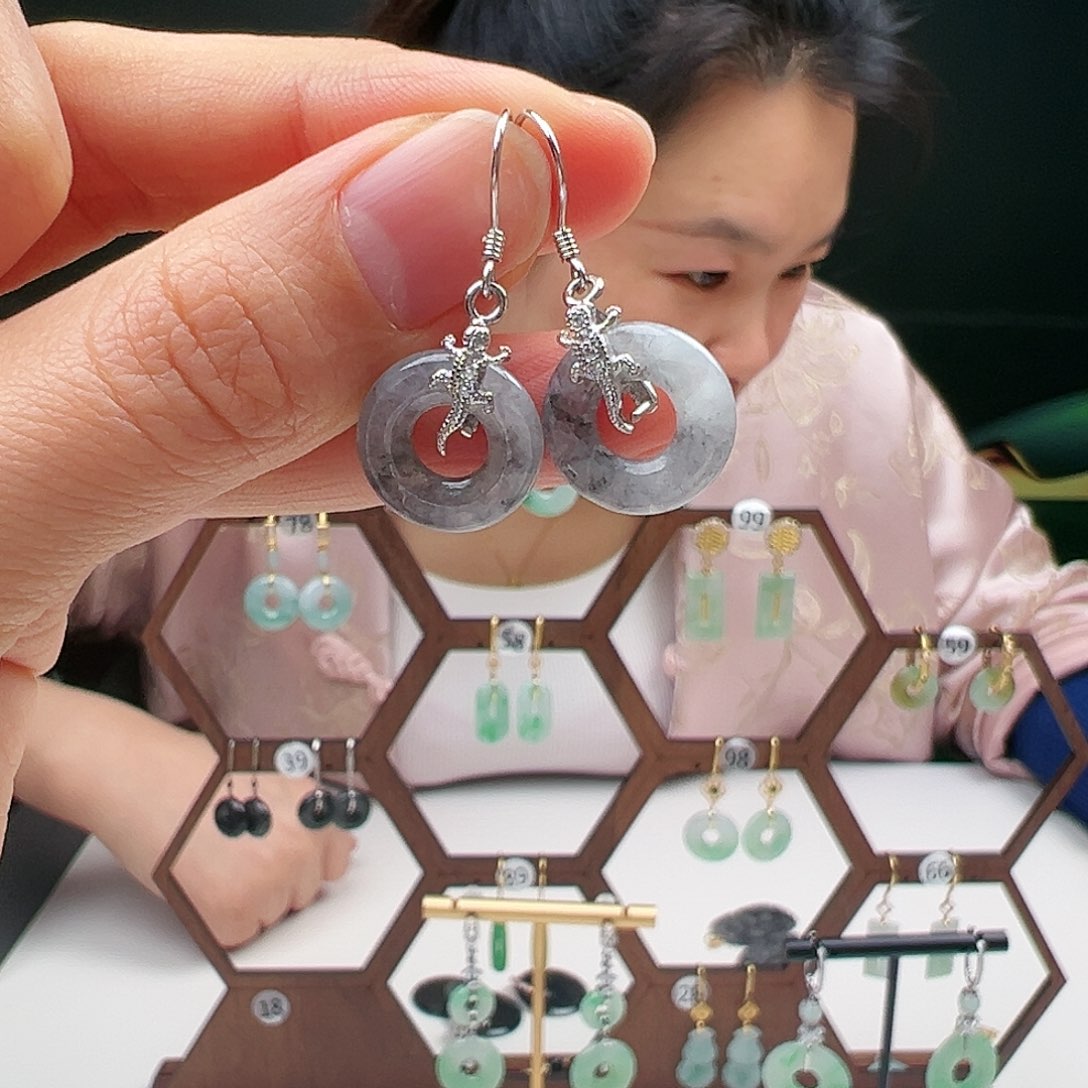 翡翠耳饰银S925镶嵌天然翡翠