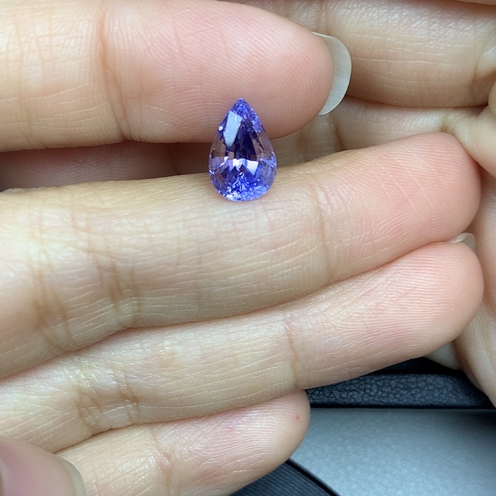 蓝宝石裸石3.01ct蓝宝石水滴