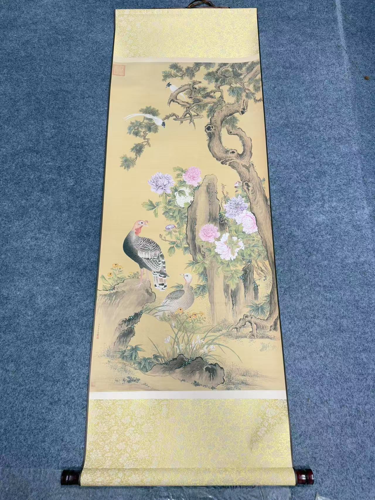 《牡丹双绶》 宽45高140 国画