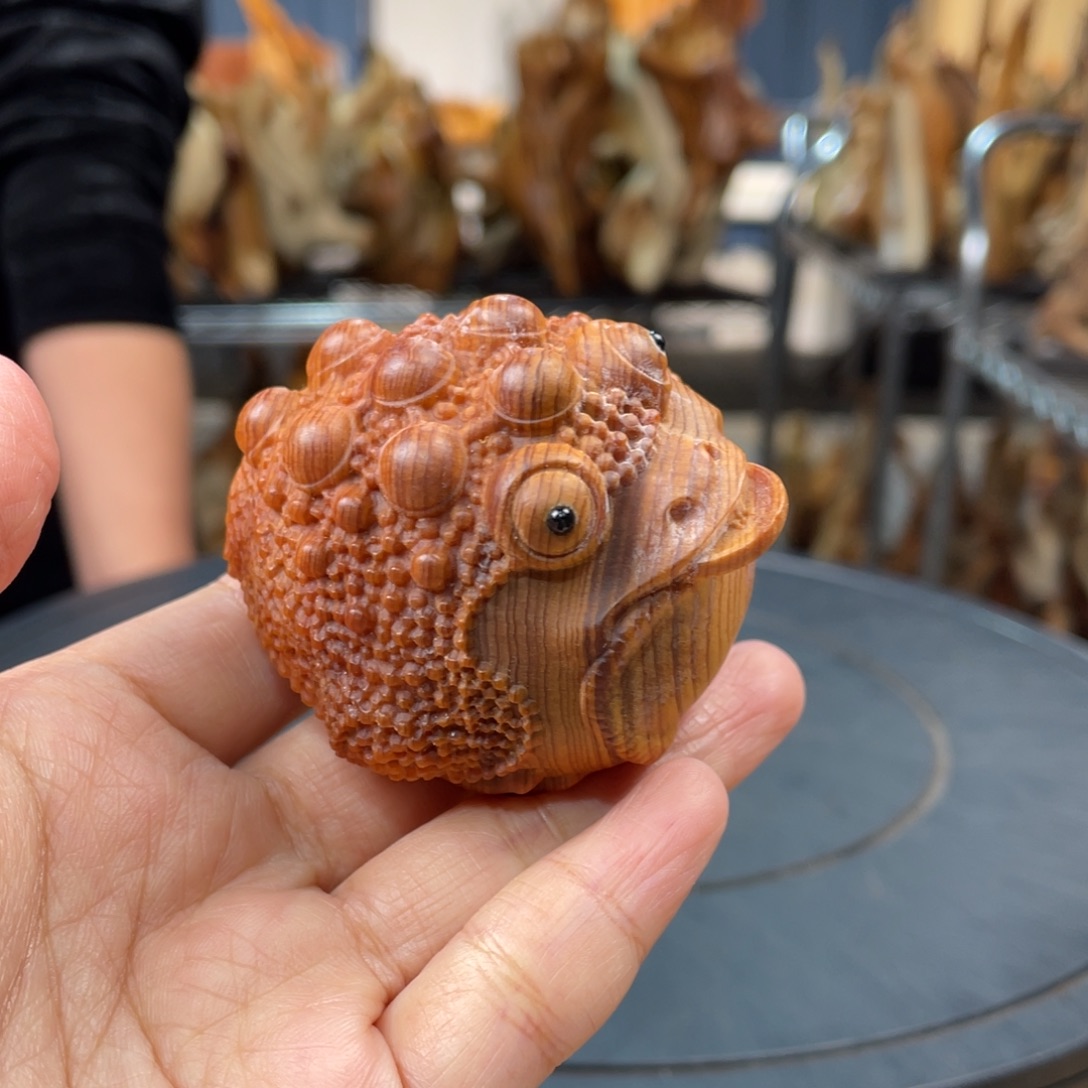 柏木（崖柏）手把件金蟾