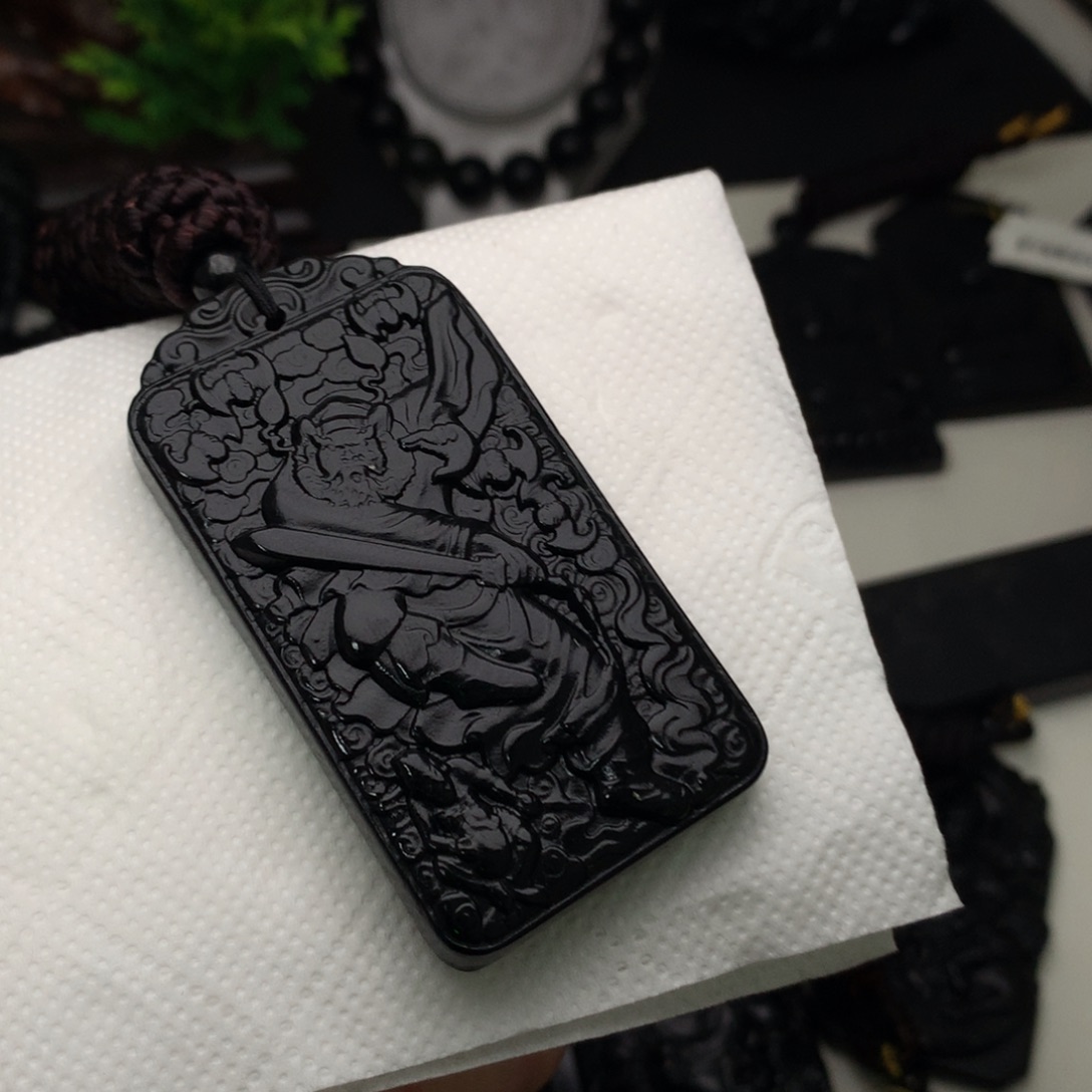 翡翠未镶嵌颈饰天然缅甸a货钢琴黑挂件