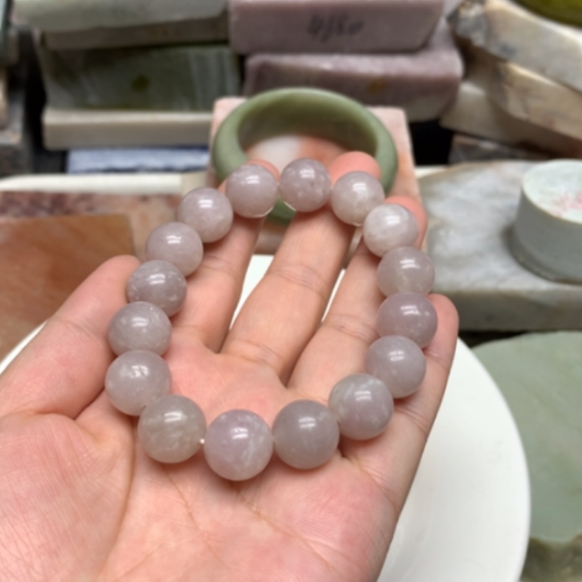 【闪购商品】石英质玉未镶嵌手镯青*争