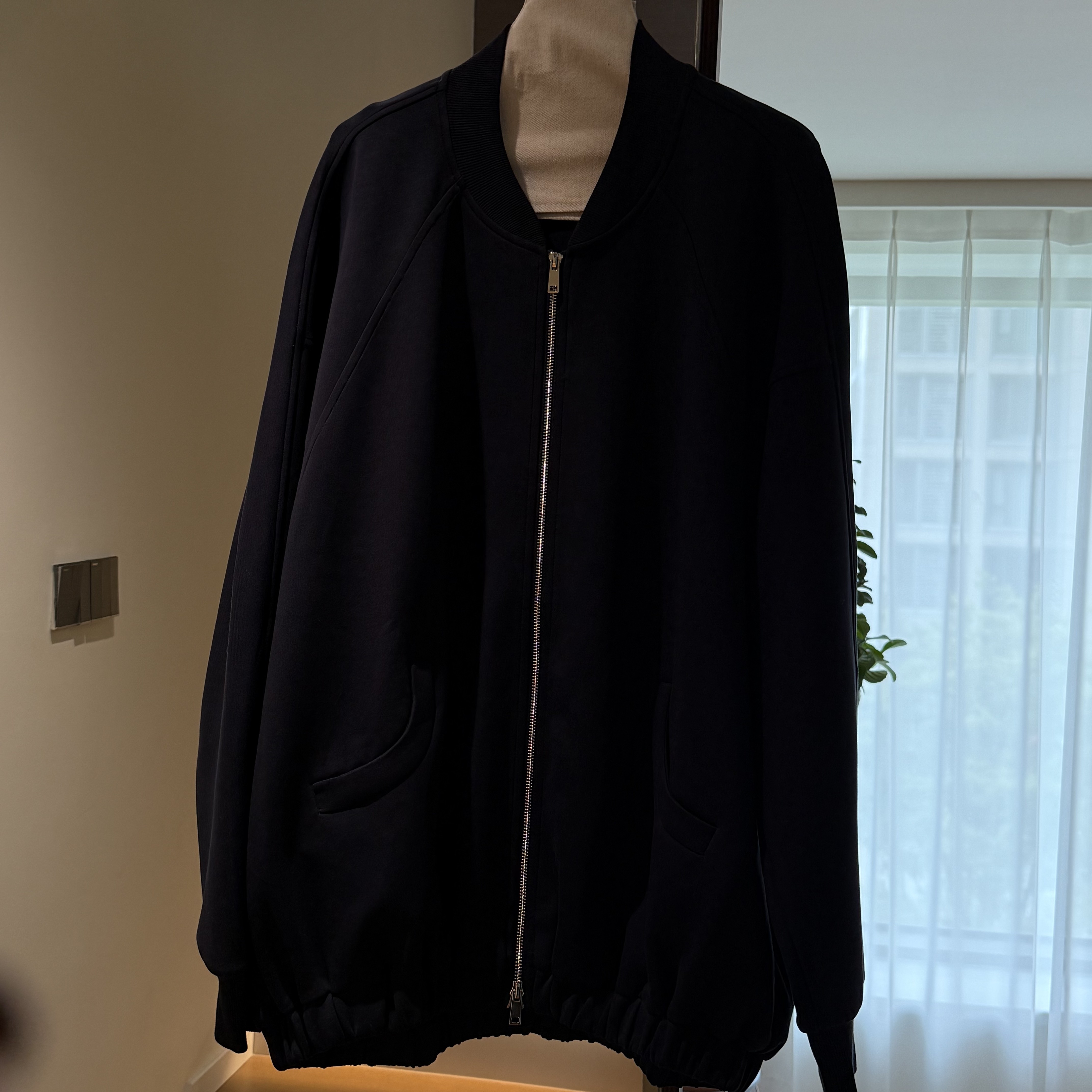 HZMM   [美式宣言]   拉链常规款宽松型短外套