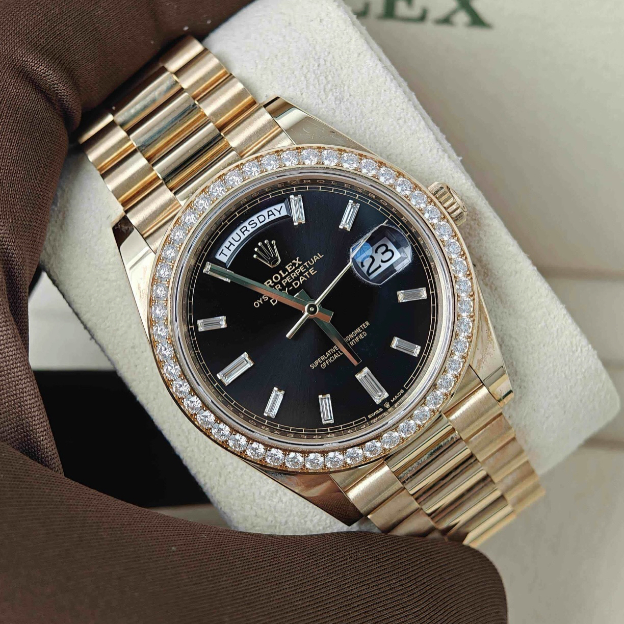 未使用 Rolex/劳力士 228348-0001圈钻黑冰糖，25年9月全新未使用