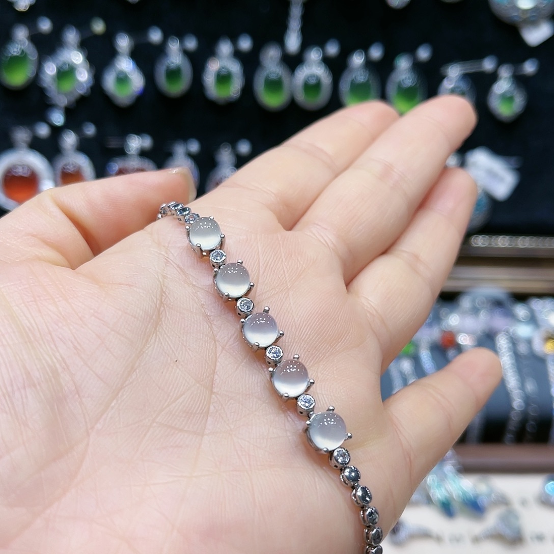 银S925镶嵌水晶戒指