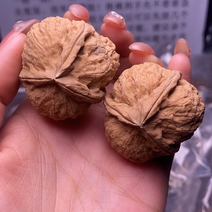 核桃云南野生铁核桃14号40mm
