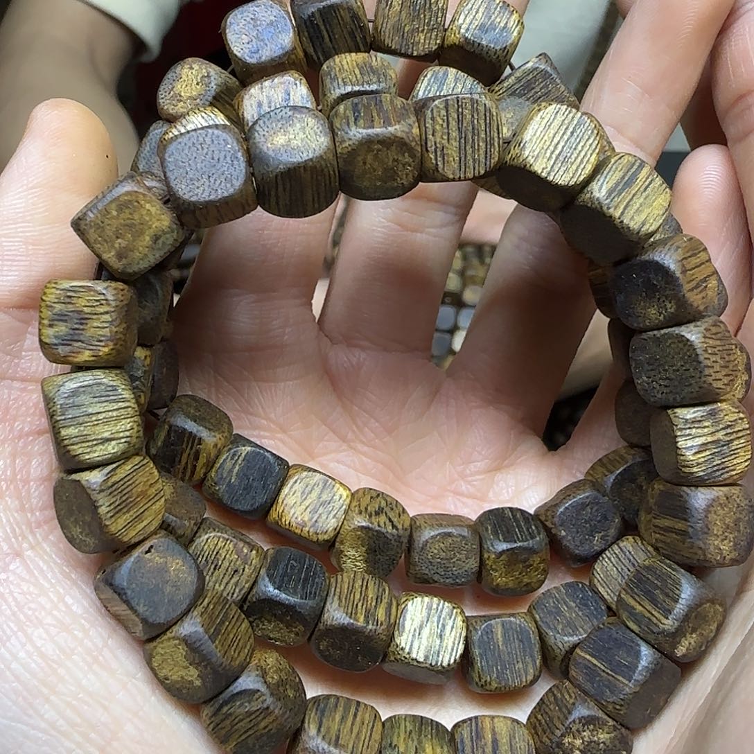 沉香沉香碎屑+99分沉0.8方糖珠单圈8克加多样性发一