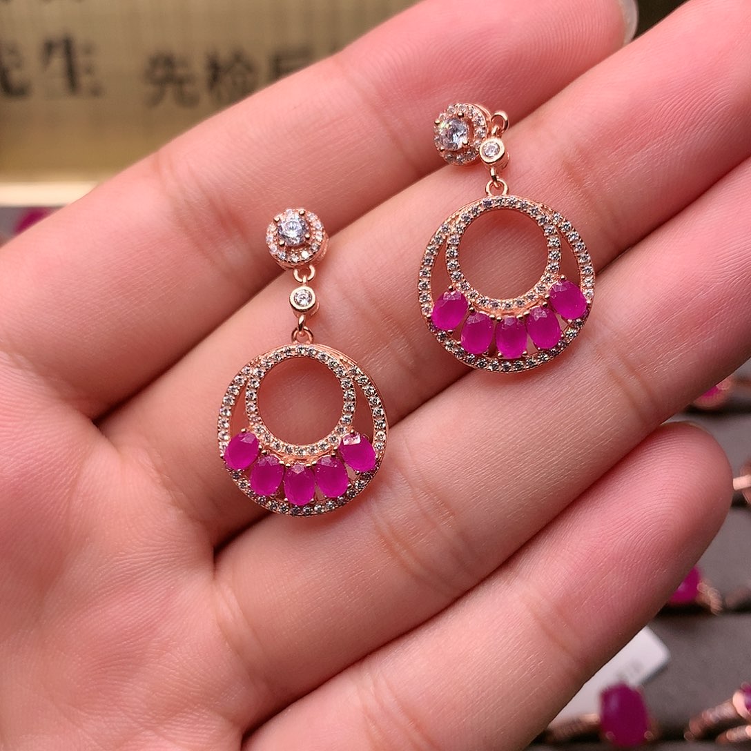 红宝石耳饰银S925镶嵌