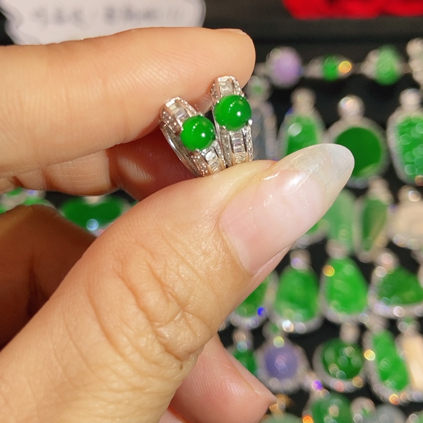 【闪购商品】翡翠未镶嵌耳饰天然翡翠
