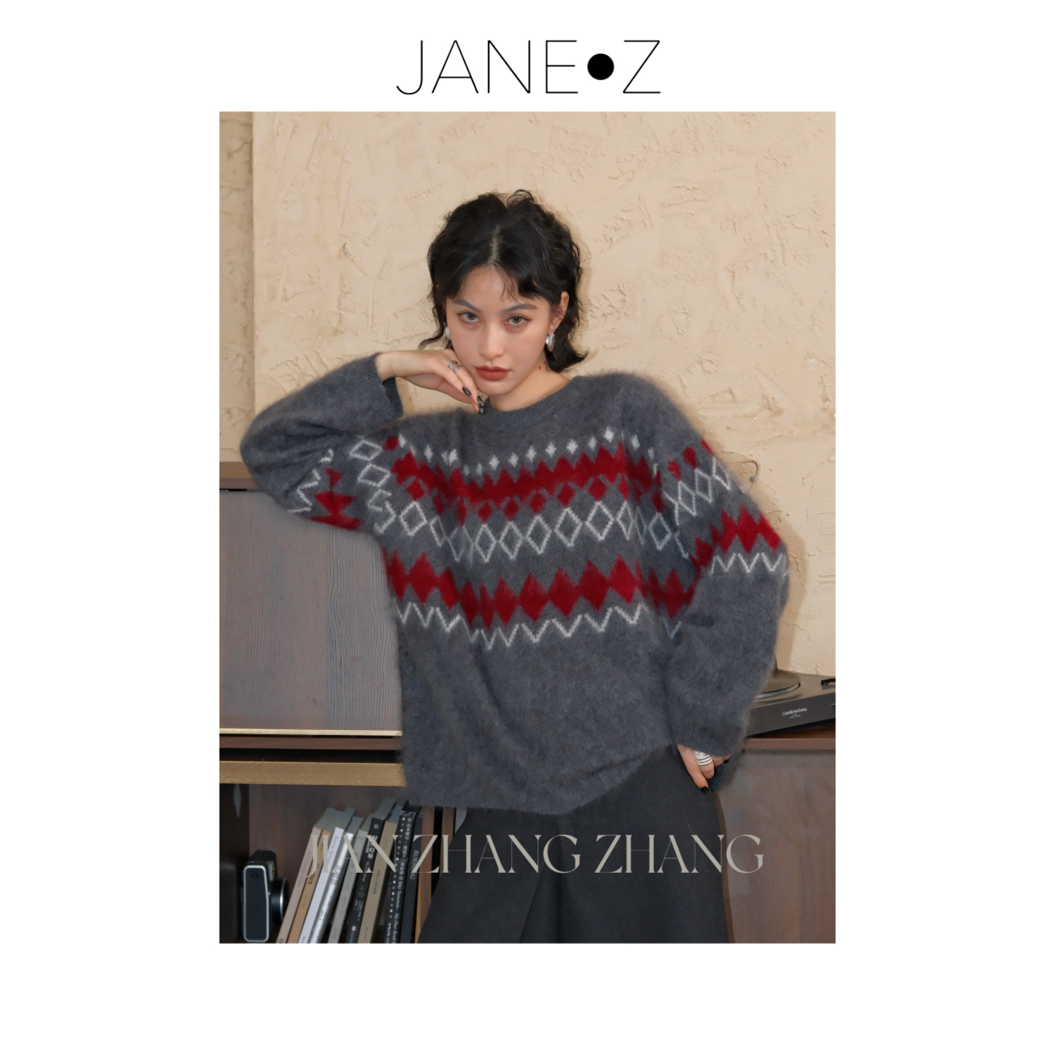 【平行宇宙】山羊绒桑蚕丝羊毛慵懒风几何提花撞色圆领毛衣JZ8925