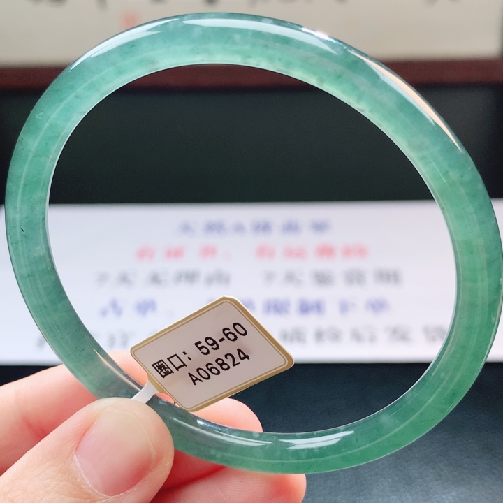 翡翠未镶嵌手镯翡翠手镯11