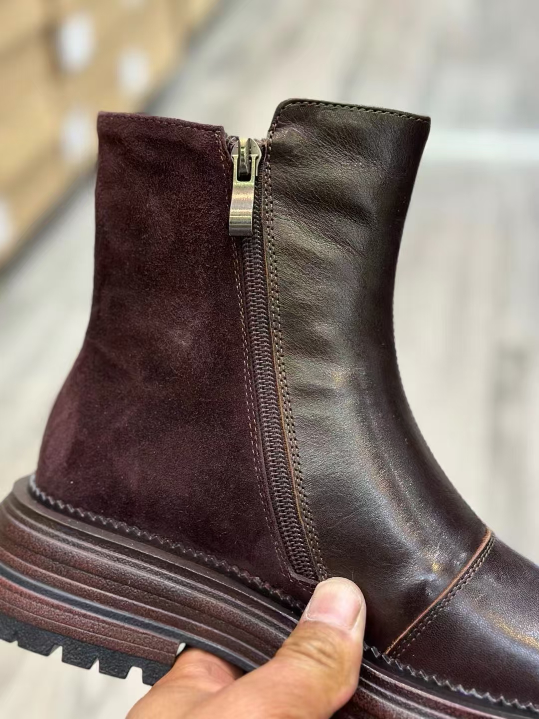 时尚百搭真皮女鞋