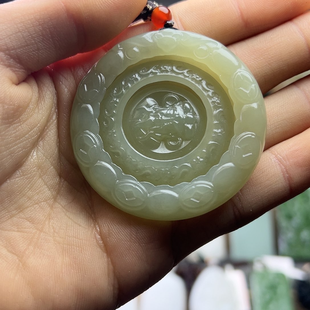 和田玉挂件未镶嵌