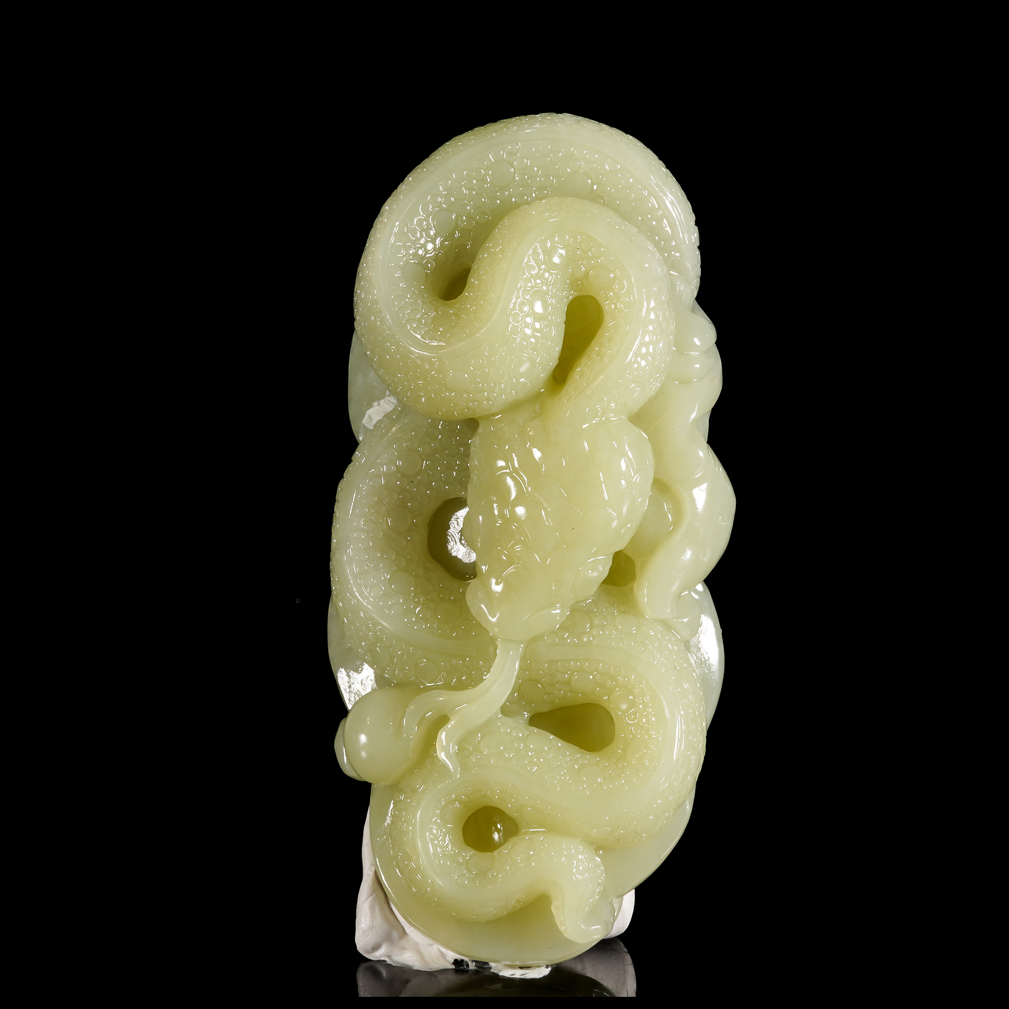 LOT.015和田玉巧雕金钱蛇/X4254