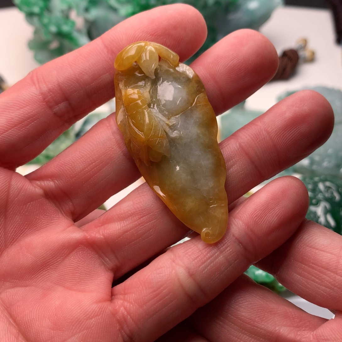 定制翡翠未镶嵌一鸣惊人