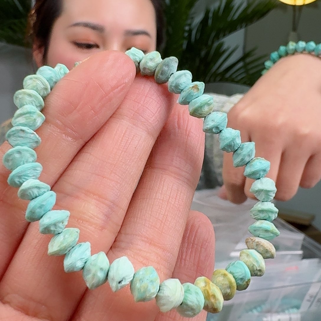 绿松石珠宝奇石未镶嵌