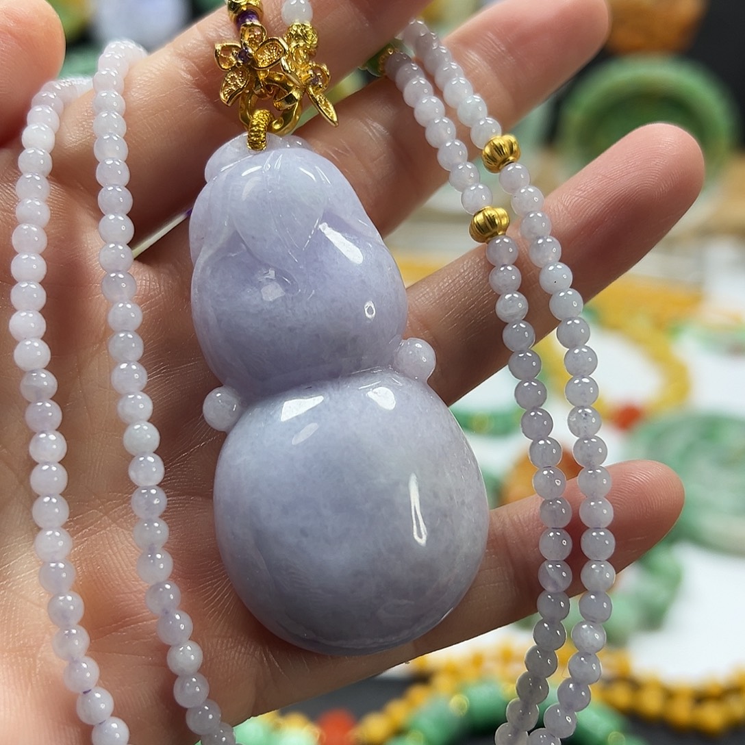 翡翠未镶嵌颈饰吊坠