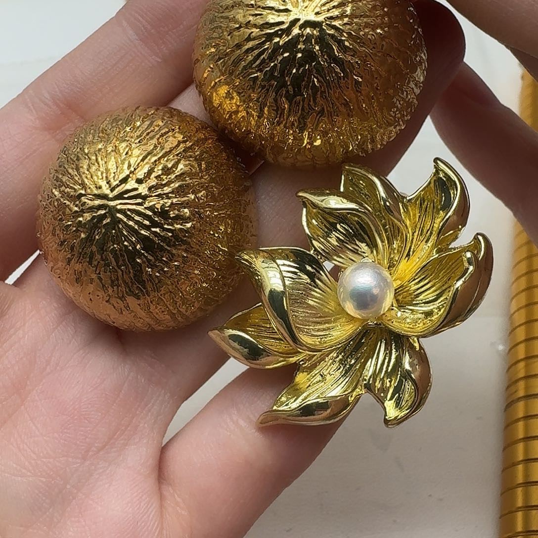 淡水珍珠未镶嵌耳饰