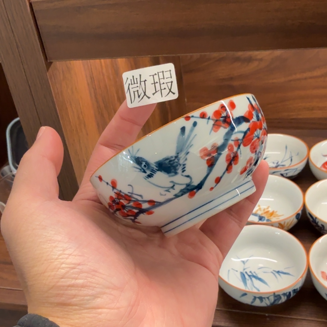 釉下手绘茶具微瑕