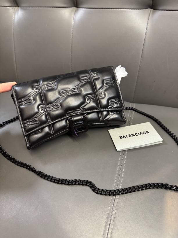 未使用 Balenciaga/巴黎世家 巴黎世家新款压纹xs沙漏包