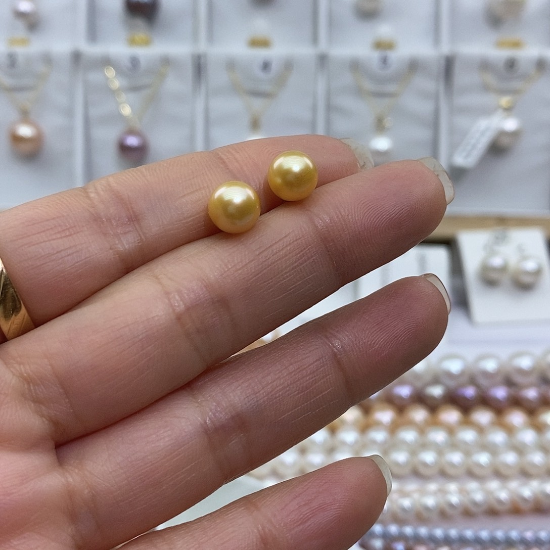 淡水珍珠吊坠(赠链)银S925镶嵌