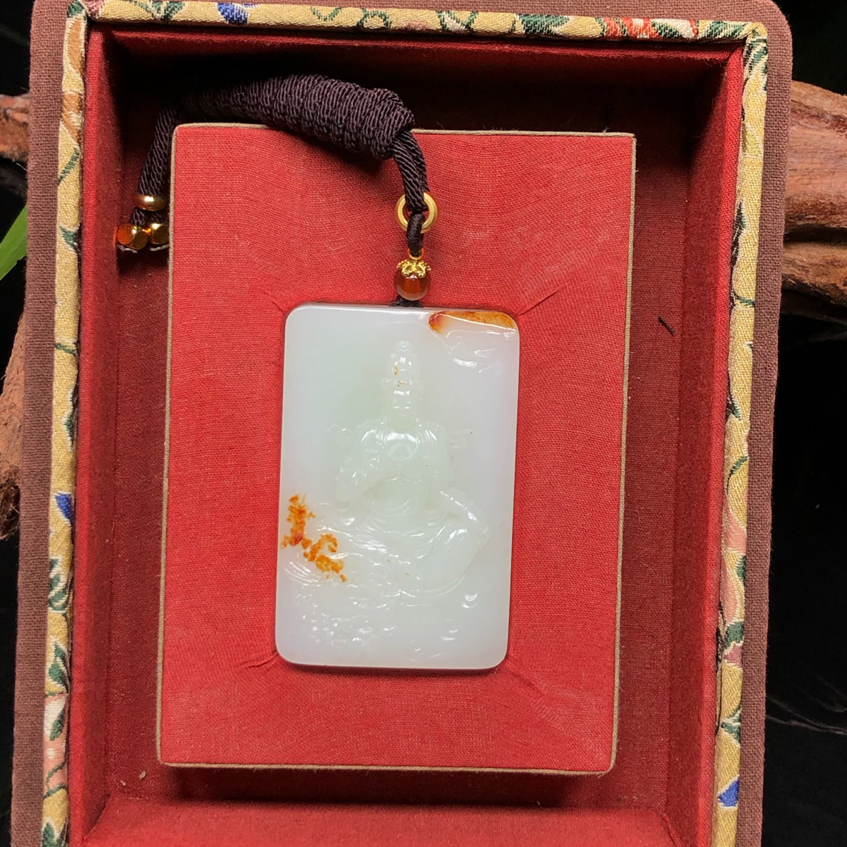 【底价已开价】94克和田玉文殊观音牌挂件60*40*15mm货号02085和