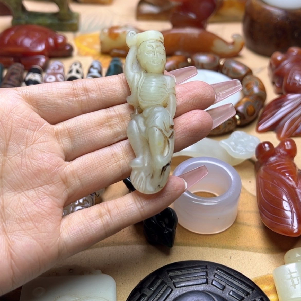 【闪购商品】蛇纹石玉颈饰未镶嵌