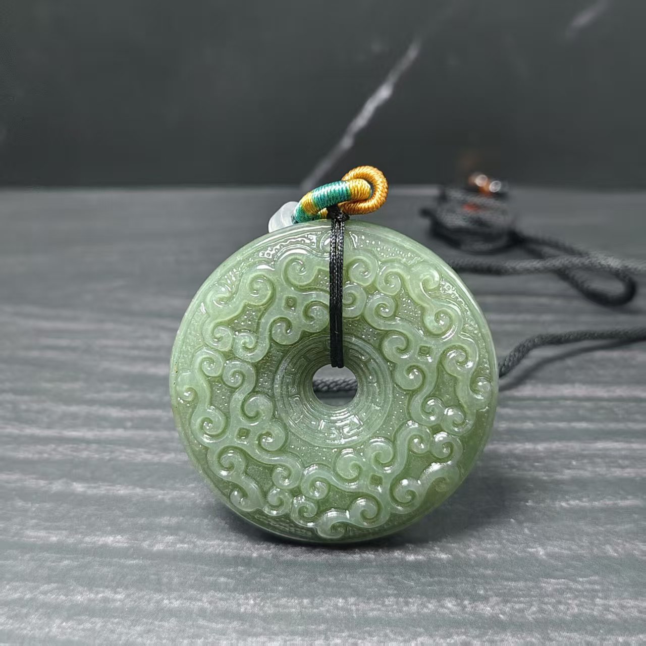 Q和田玉平安扣吊坠0241