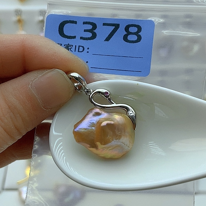 淡水珍珠颈饰未镶嵌