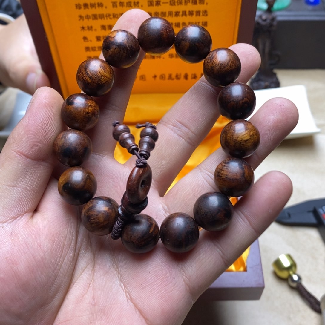 滴血莲花菩提吊坠