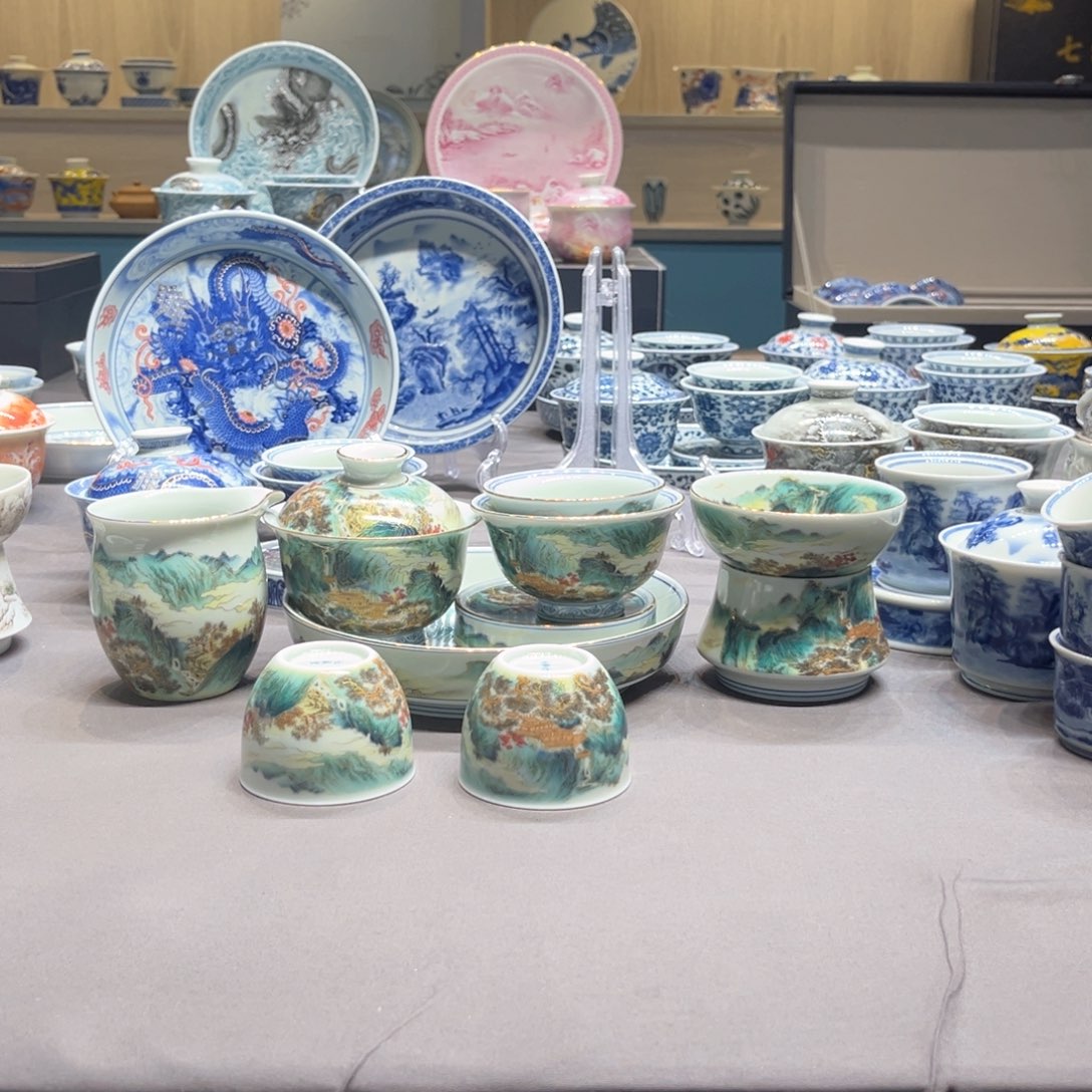 杯洛****）景德镇陶瓷学院