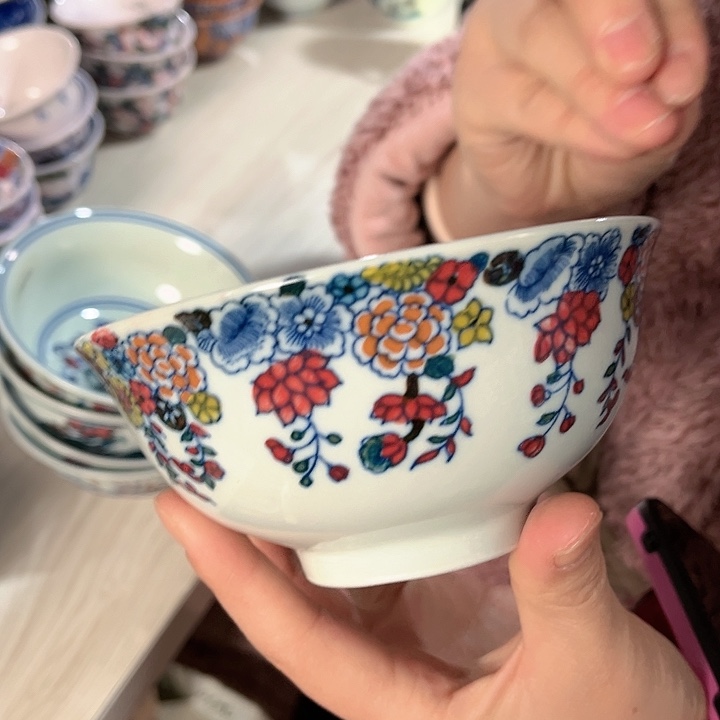 瓷片///////直径12.5厘米。绿西。