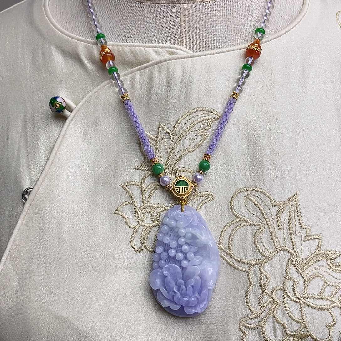 翡翠颈饰未镶嵌天然