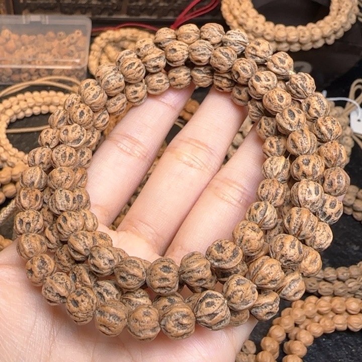 柏香籽/百香籽吊坠利**是