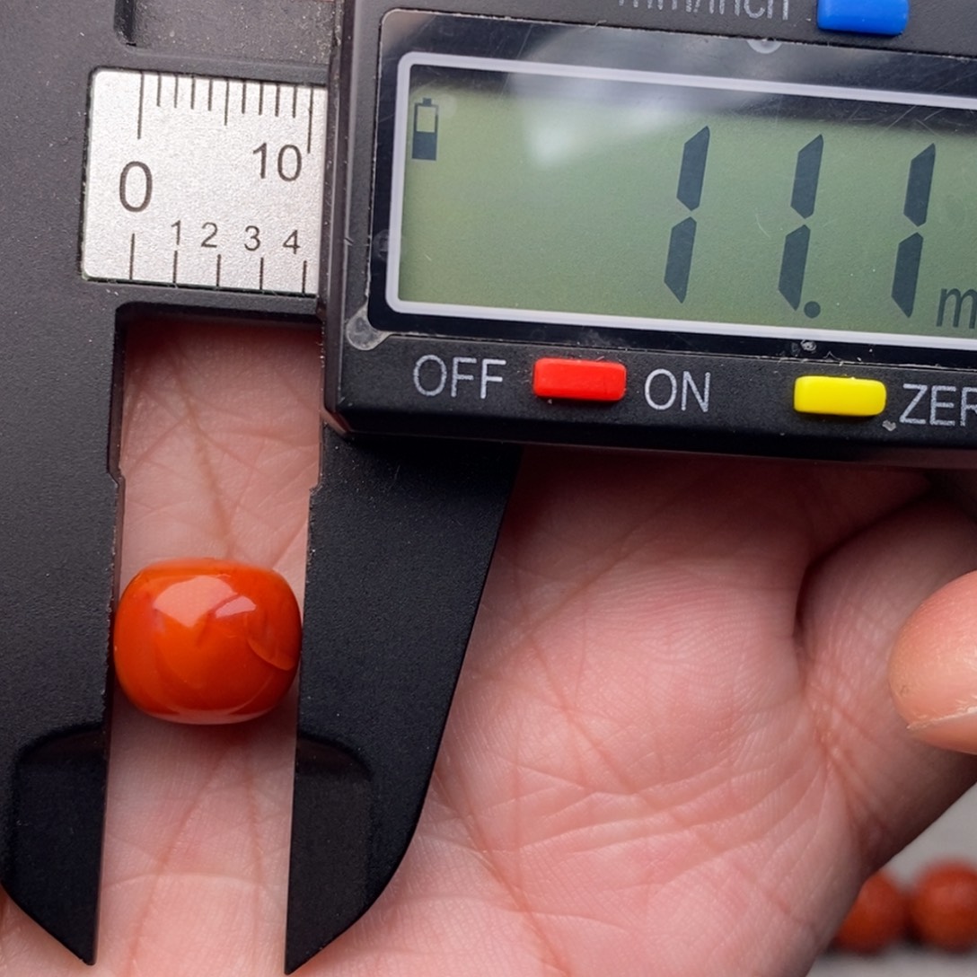 南红玛瑙配饰未镶嵌微瑕