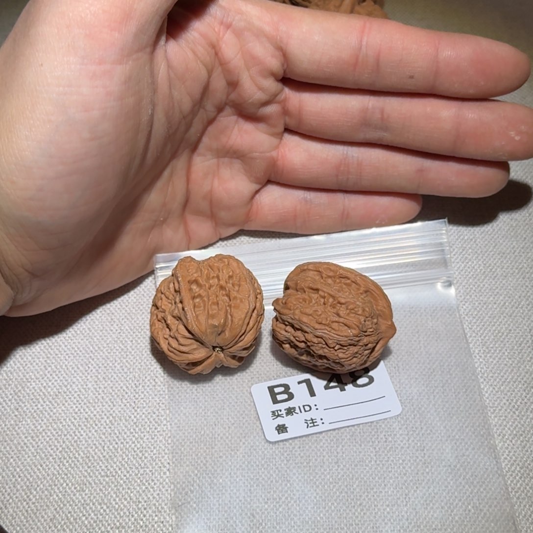文玩核桃吊坠承德四喜148