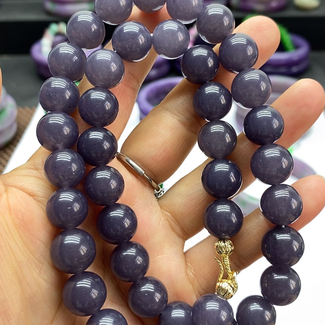 项链未镶嵌石英质玉