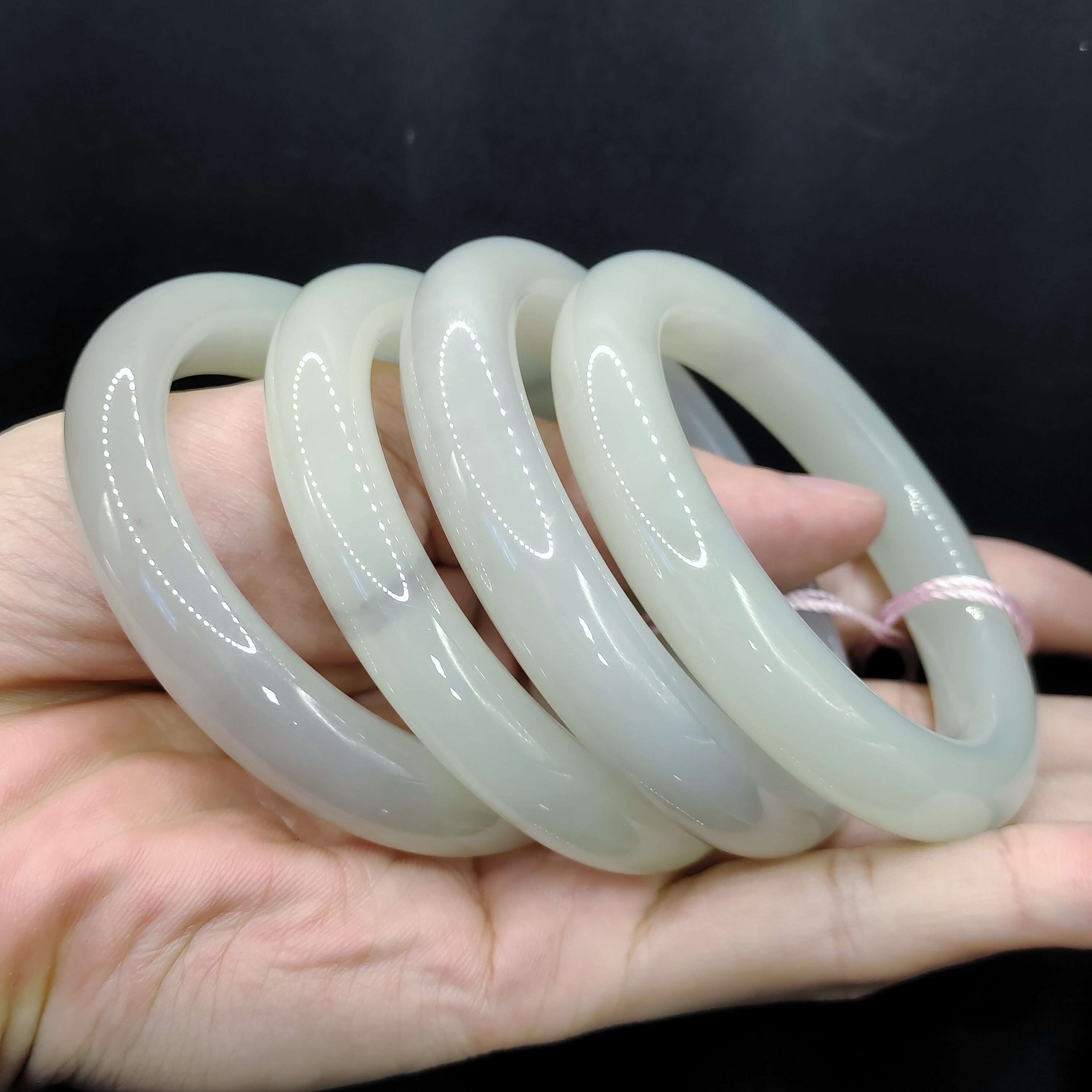 【老三珠宝】和田玉宽条手镯F6【多样性发其一】圈口52-60mm