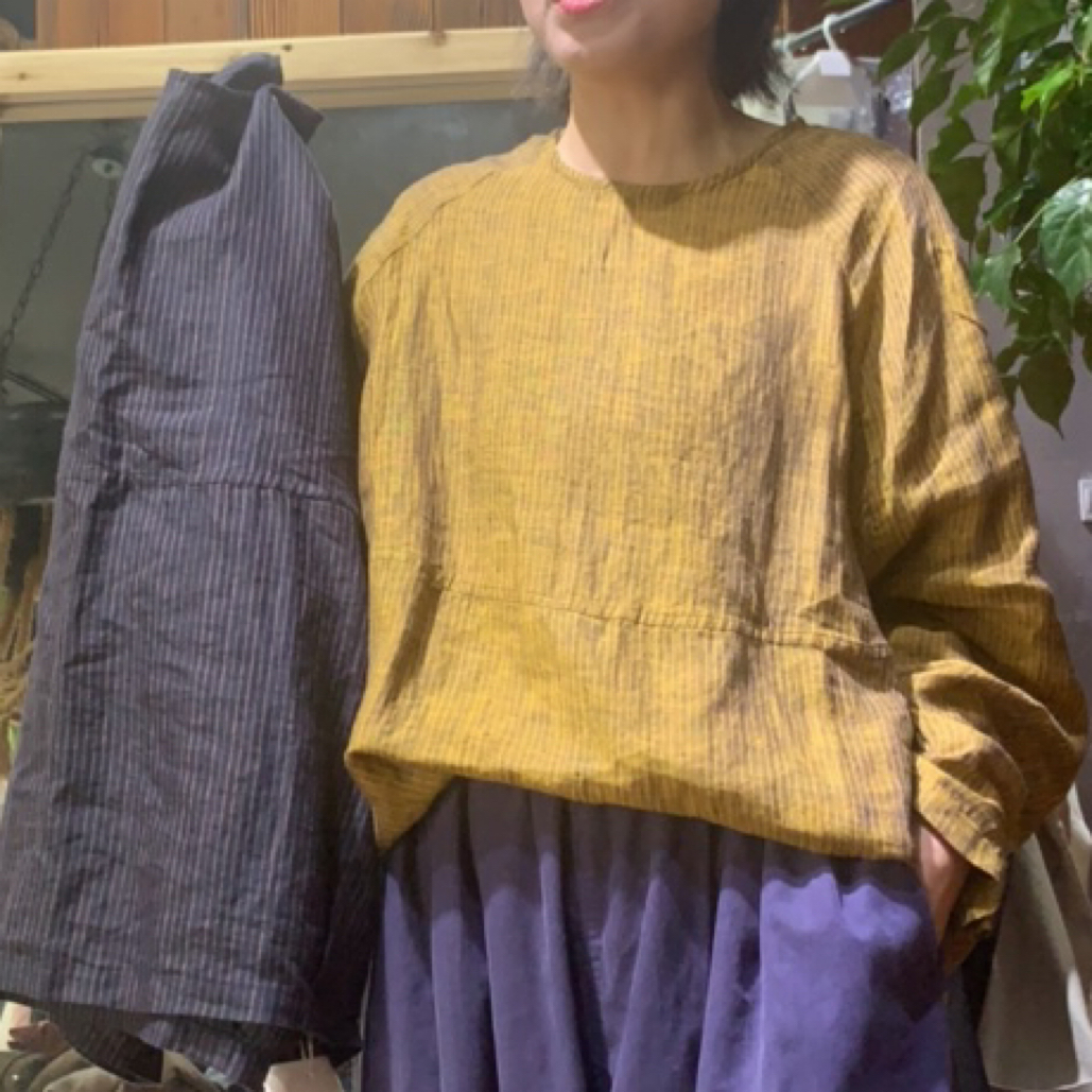常规褶皱亚麻圆领宽松型休闲风