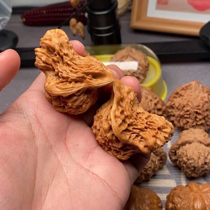 吊坠文玩核桃大鸟