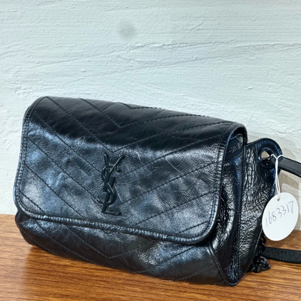 95新 YSL/圣罗兰 夏七中古/ysl油蜡皮标单肩包/1683317