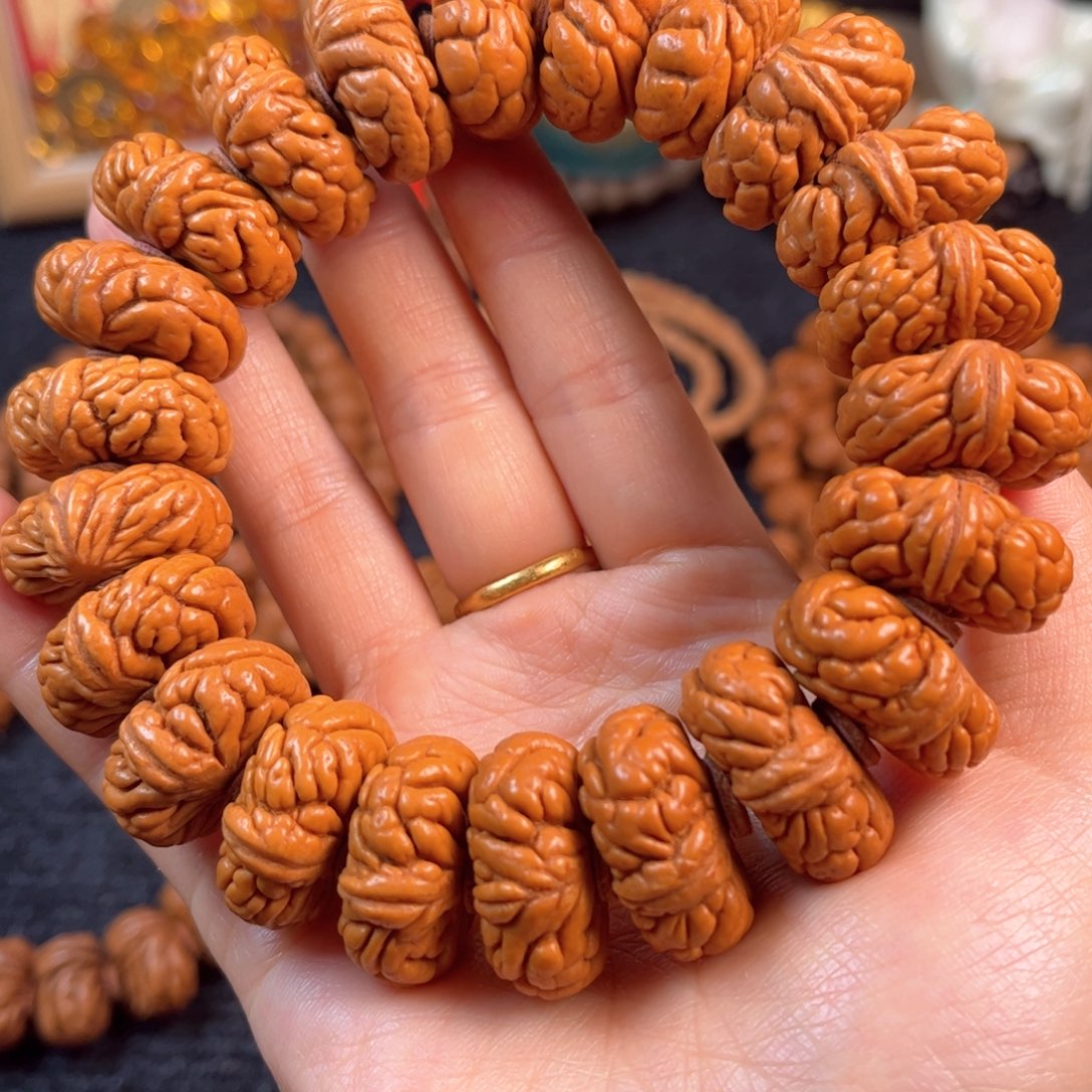 桃核手串A10链接手串